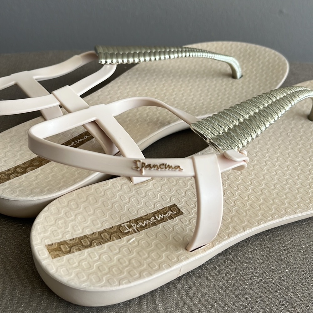 Sandals - Picture 4 of 5